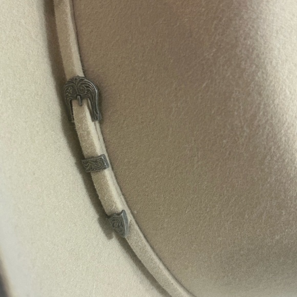 Men's Classic Tan Cowboy Hat - Picture 3 of 11